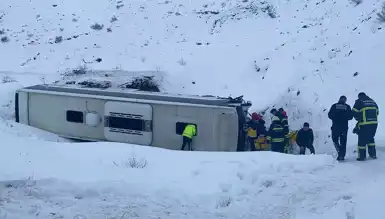 Erzincan'da Otobüs Kazası: 27 Yaralı