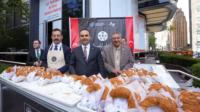 Kacır: Türkiye'nin Özgün Değerleri Dünyaya Tanıtılıyor
